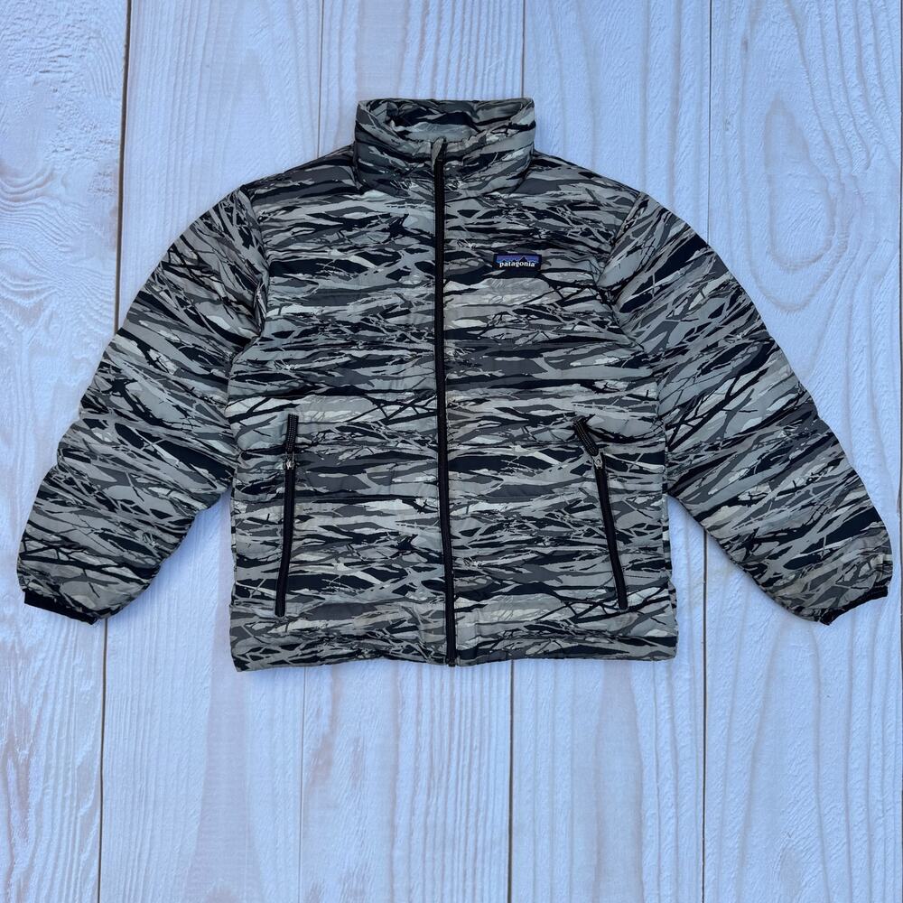 Patagonia Down Sweater Youth‎ Size Small 7-8 Full Zip Puffer Jacket Branch Camo